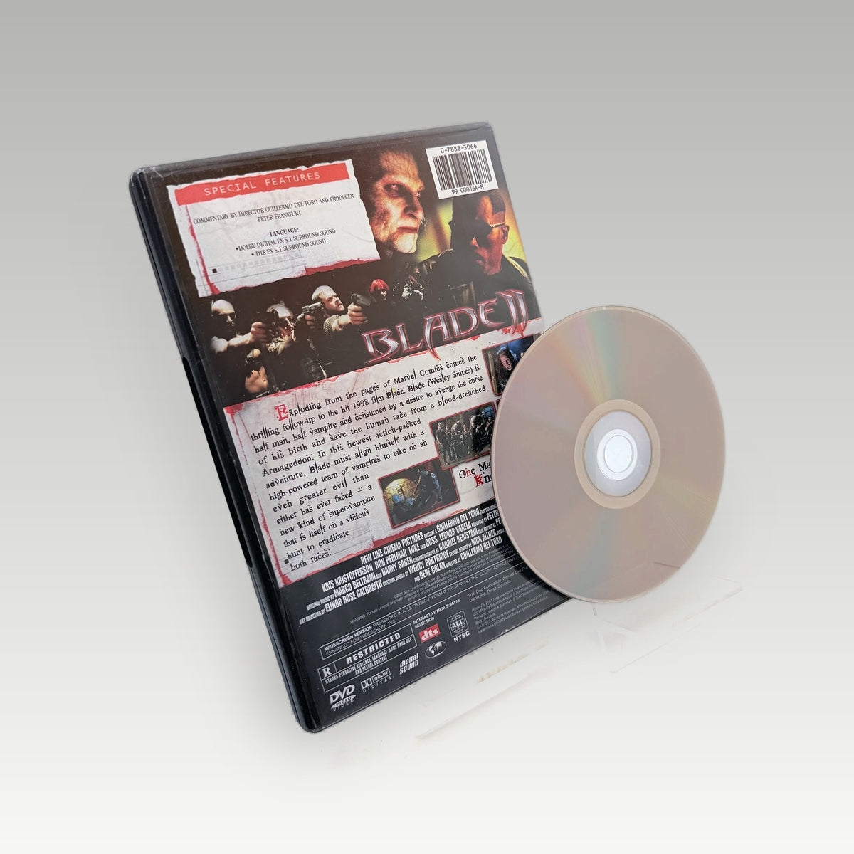 Blade II (2002) DVD • CIB (Region 1, Standard) - Image 2