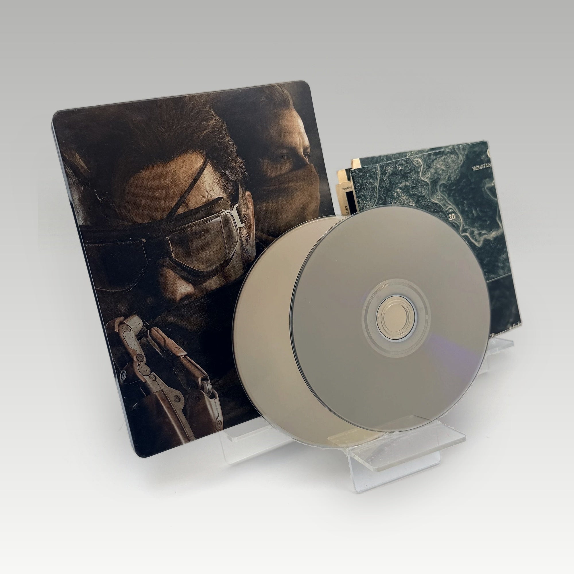 Metal Gear Solid V: The Phantom Pain Collector's Steelbook Edition • CIB (Region 4, Collector's Steelbook Edition) - Image 2