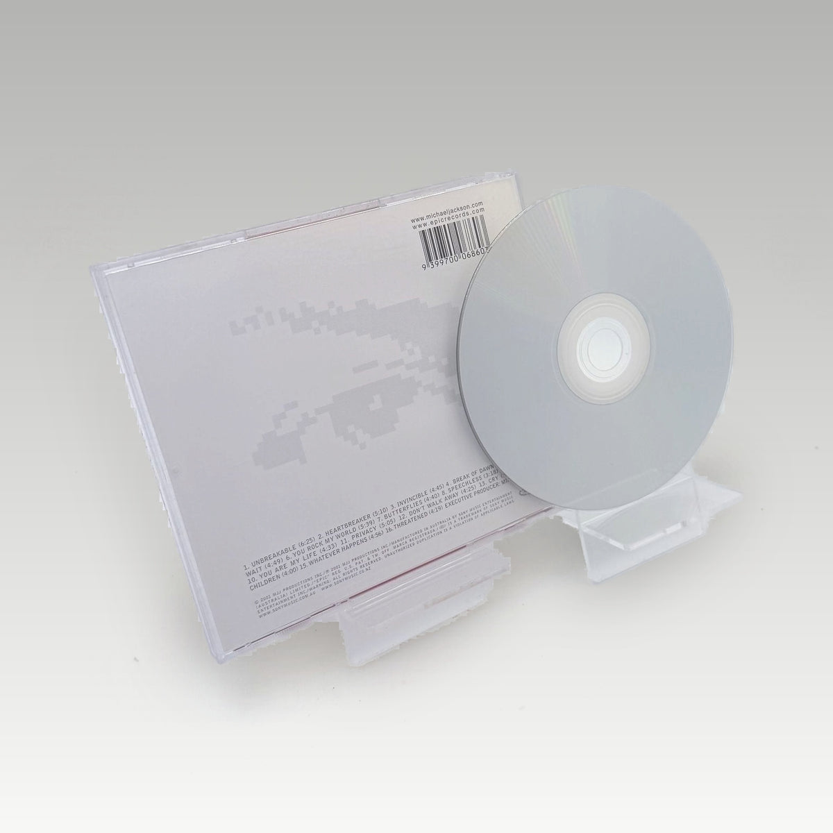 Michael Jackson - Invincible • CIB - Back Cover | Yappa NZ