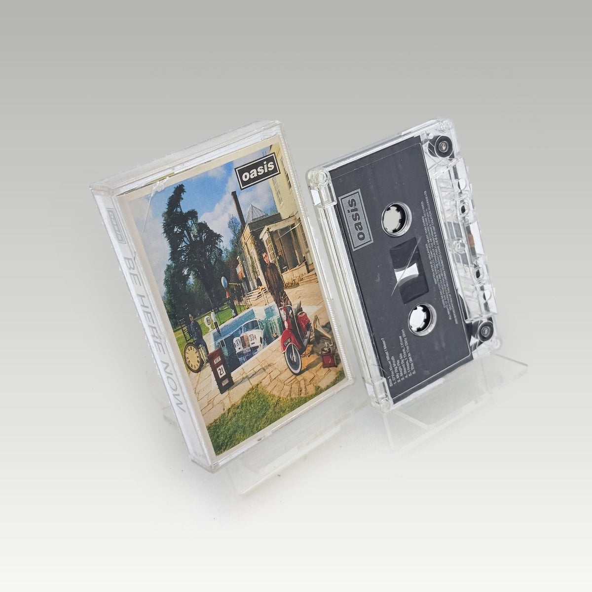 Oasis - Be Here Now • CIB - Front Cover | Yappa NZ