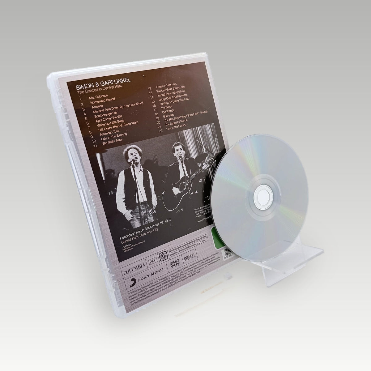 Simon & Garfunkel: The Concert in Central Park (1982) DVD • CIB (Region Free, Standard) - Image 2