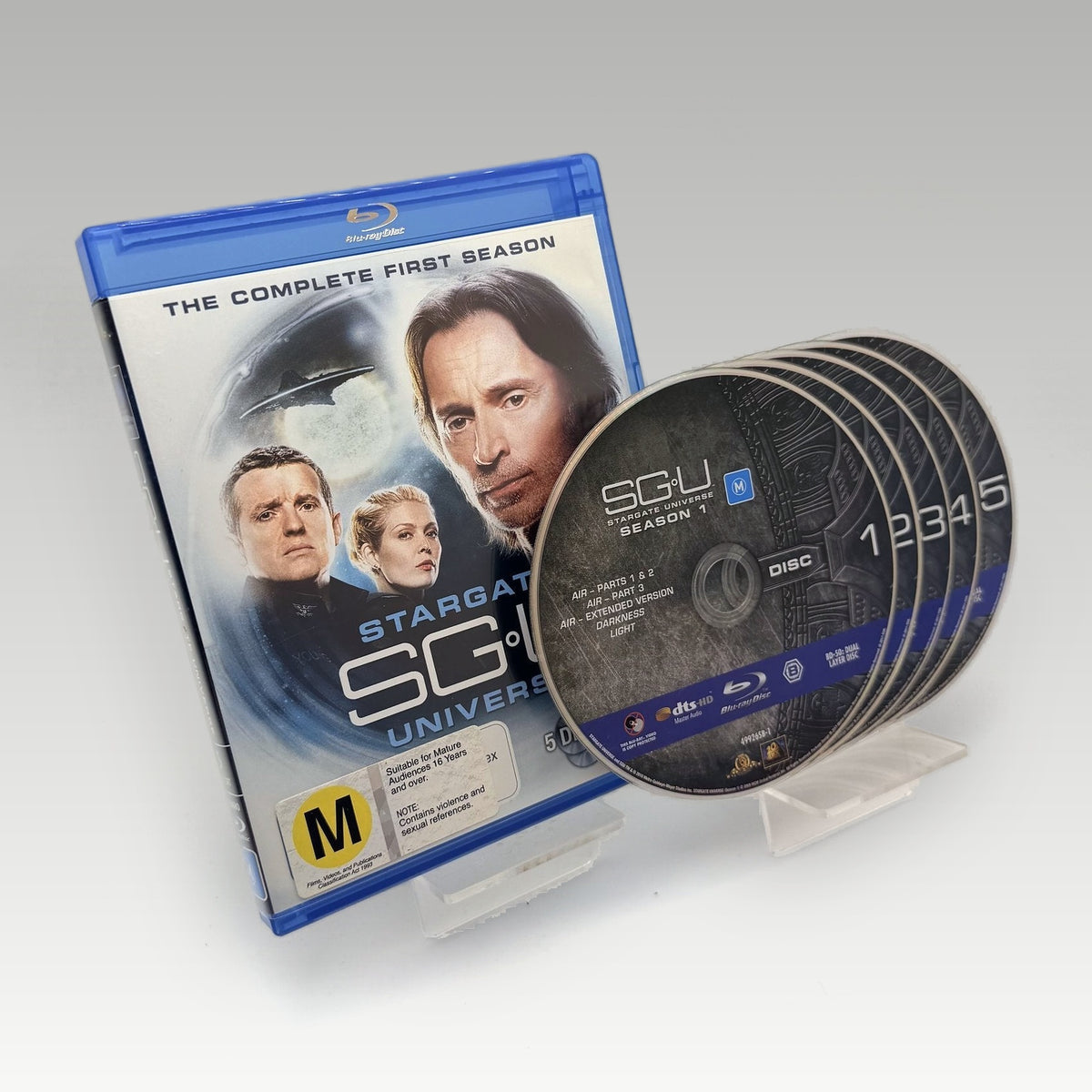 Stargate Universe First Season (2009) Bluray • CIB (Region B, Standard) - Image 1