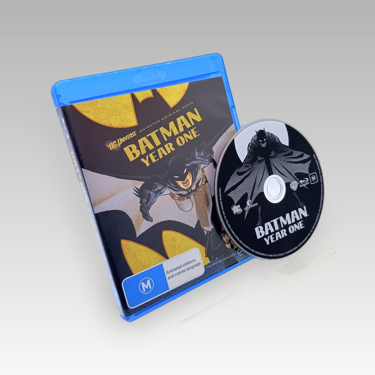 Batman: Year One (2011) Bluray • CIB (Region B, Standard) - Image 1