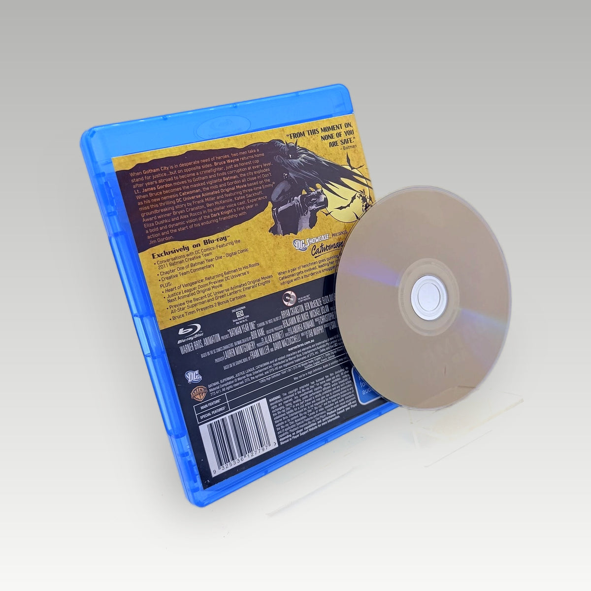 Batman: Year One (2011) Bluray • CIB (Region B, Standard) - Image 2