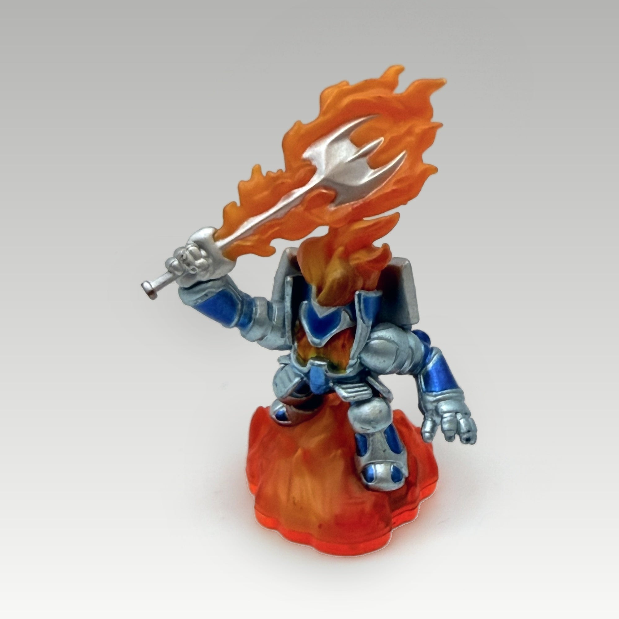 Ignitor - Giants - Skylanders • Loose (Region Free) - Image 1