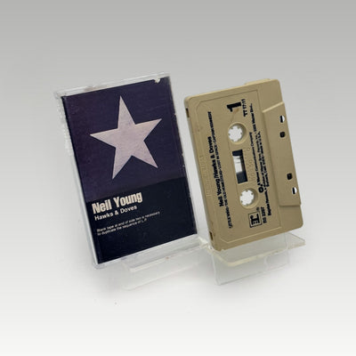 Neil Young - Hawks & Doves • CIB - Image 1