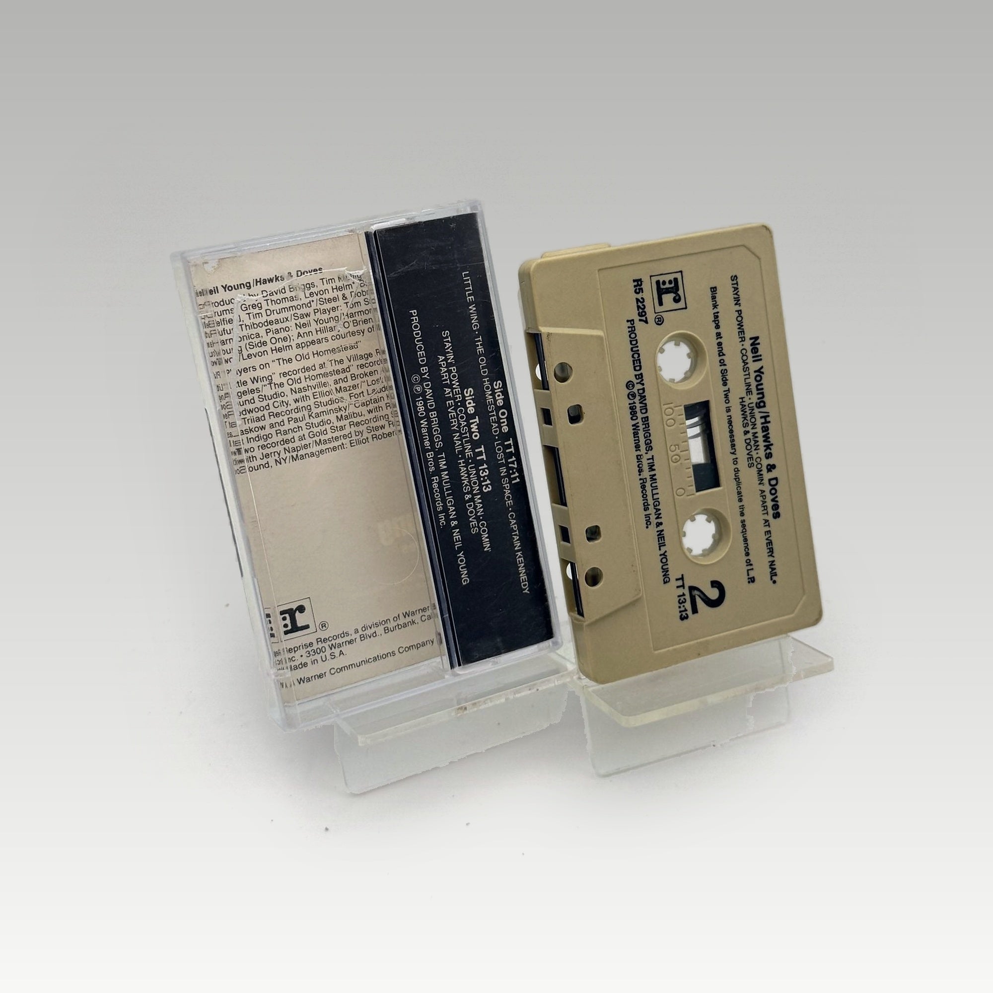 Neil Young - Hawks & Doves • CIB - Image 2