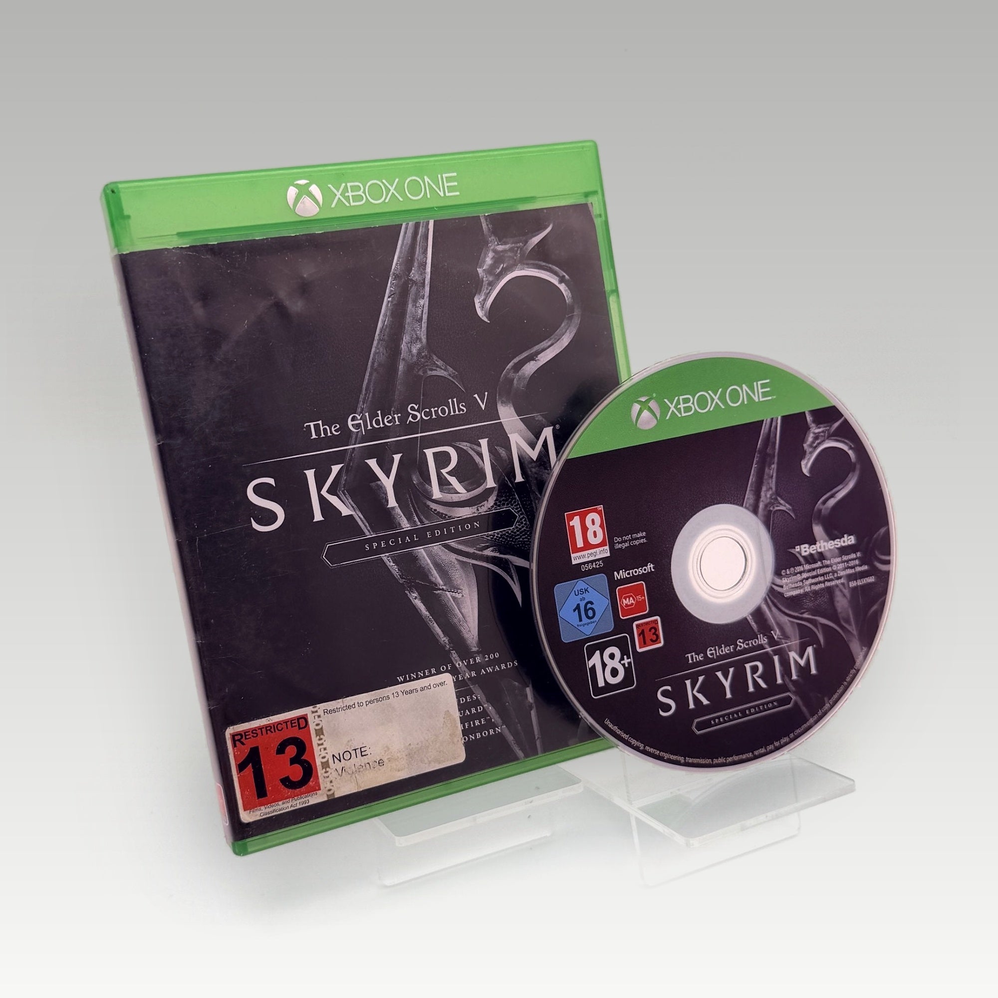 The Elder Scrolls V: Skyrim Special Edition • CIB (PAL, Special Edition) - Image 1