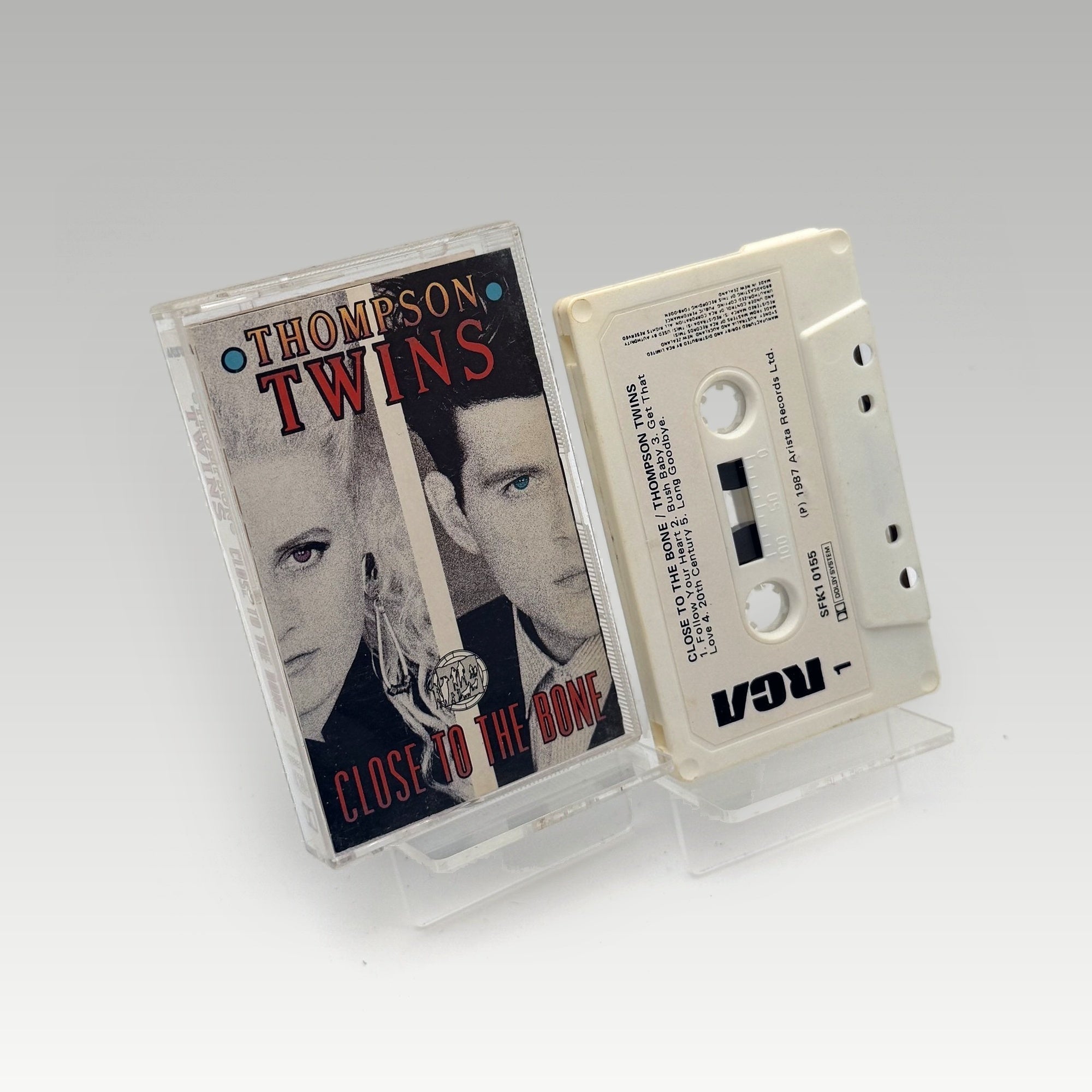 Thompson Twins - Close To The Bone • CIB - Image 1